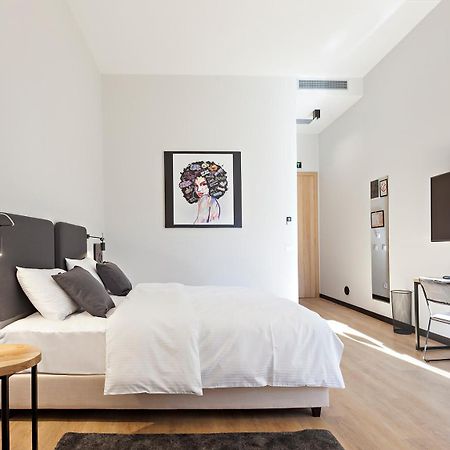 Kombinat Rooms City Center Novi Sad Quarto foto
