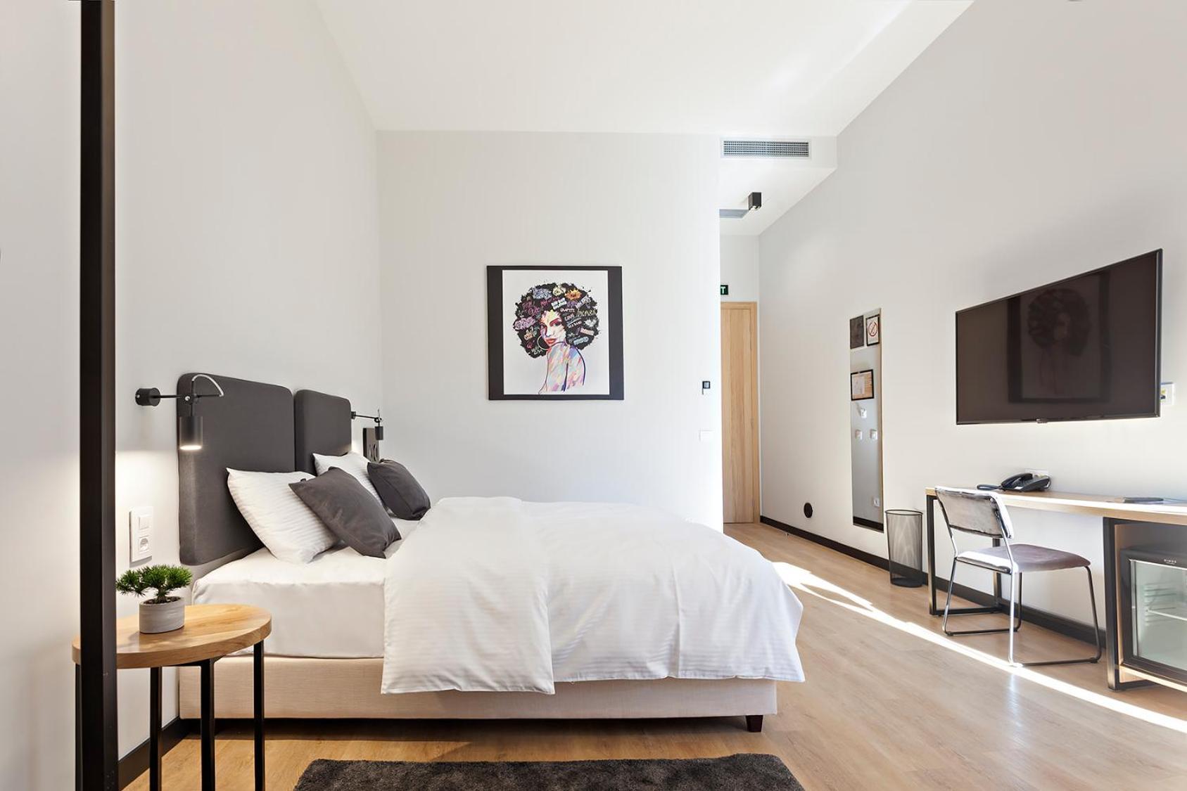 Kombinat Rooms City Center Novi Sad Quarto foto